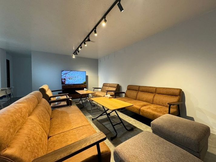 スペースコンフォート - 新潟駅から徒歩7分 新潟駅エリア最大級の大型スペース！