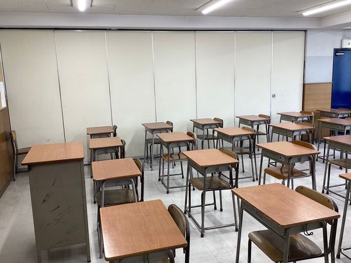 301教室 - 【英進館鯉城学院広島校レンタルスペース】