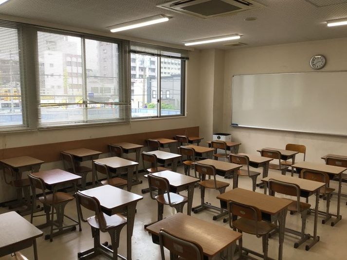 202教室 - 【英進館佐賀校レンタルスペース】