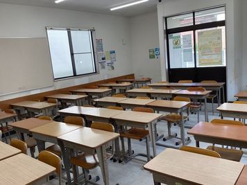 【英進館福間校レンタルスペース】 別館の室内の写真