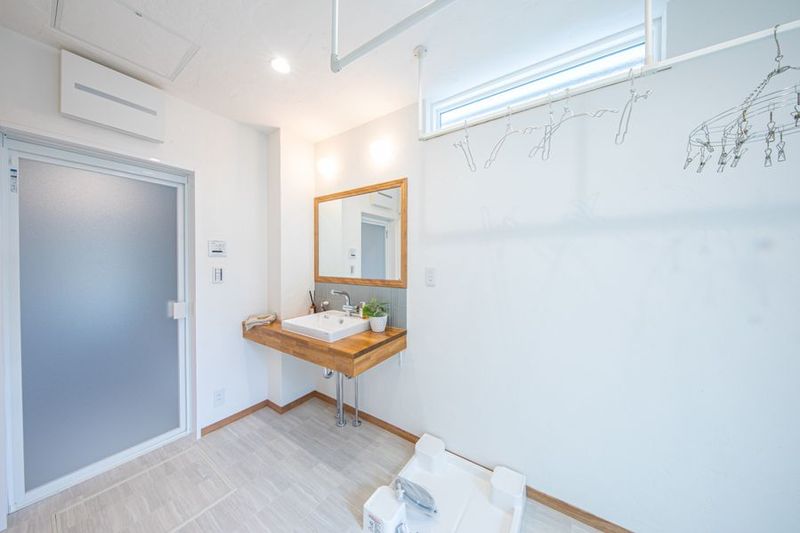 北欧スタイルのモデルハウス - 内野モデルハウス