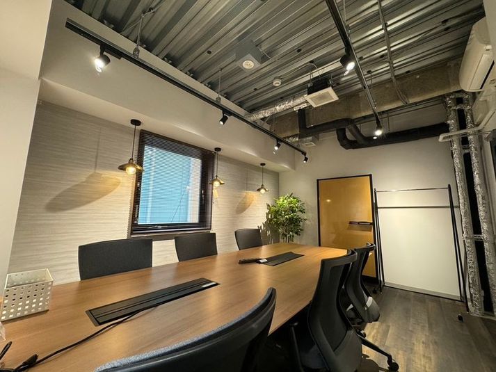 【閉店】606 - 【閉店】BizMiiX Yodoyabashi