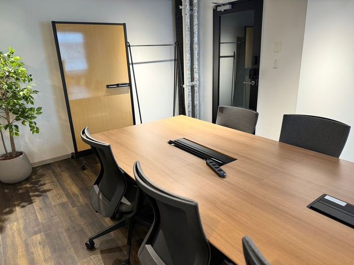 【閉店】606 - 【閉店】BizMiiX Yodoyabashi