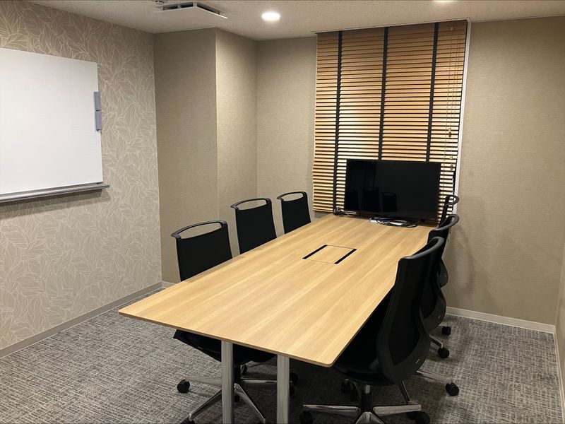 談話室 5d161aac2f50fad6afb2a6d4ab1a53