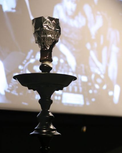 シックな雰囲気♪巨大プロジェクター付きのイベントスペース - 赤坂シーシャバー・カラン