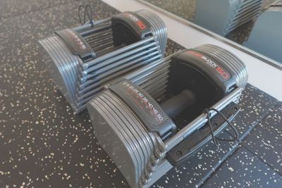 パワーブロック片方22.5kg×2個 - AND gym AND gym Tokyo 中河原店 /  完全プライベート空間の設備の写真