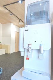 ウォーターサーバー - AND gym AND gym Tokyo 中河原店 /  完全プライベート空間の設備の写真
