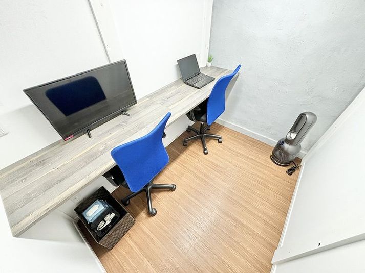 完全個室ブースH - WorkWork　