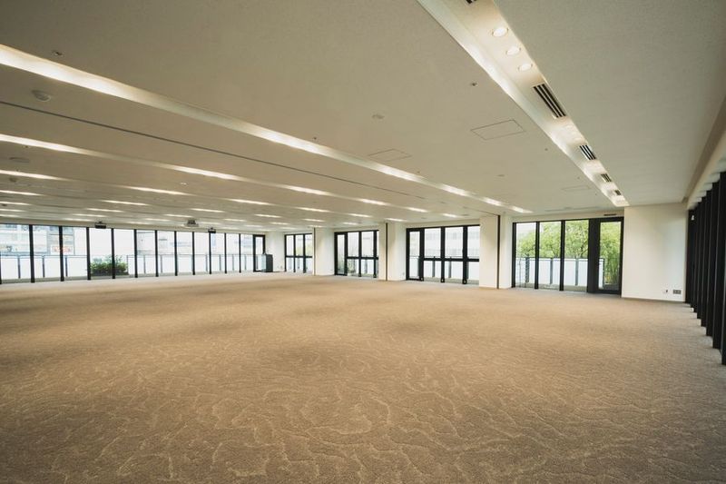 セミナー/会議/研修/イベント/展示会(物販可・5階100坪） - 警固神社社務所ビル　斎館(貸会場)