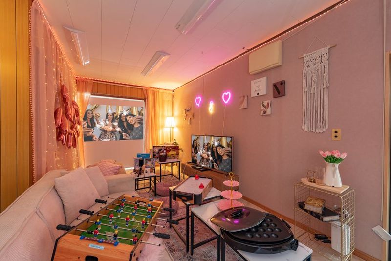 JK Room 新宿 村上ビル  - JK Room 新宿 村上ビル