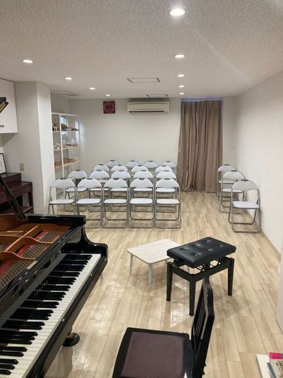2人以上グランドピアノ常設の音楽教室｜名古屋駅20分大曾根駅7分 - MUK音楽教室
