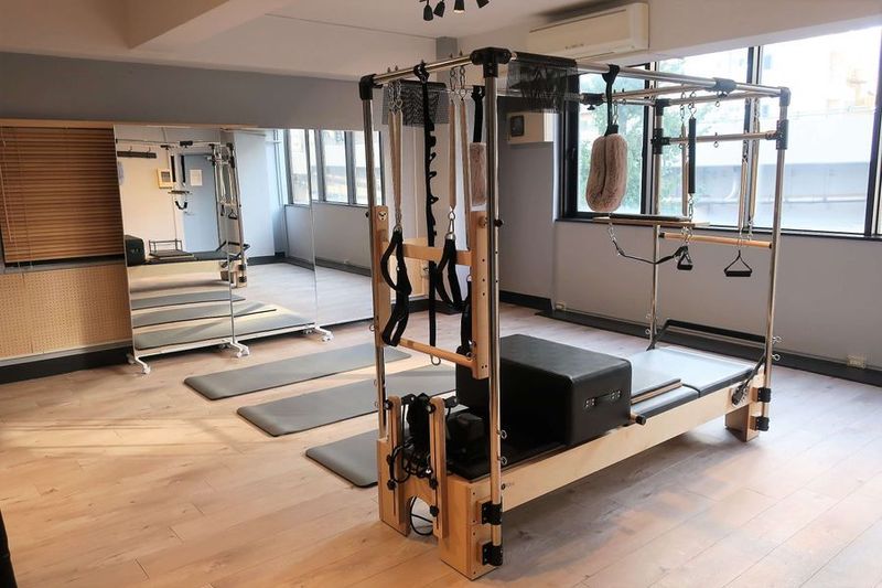 sr pilates studio 上野御徒町 【見学プラン】sr pilates studio上野御徒町の室内の写真