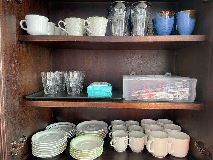 施術ベッドあり彡窓に囲まれた吹き抜け空間【ちゅらスペース】 - ちゅらスペース【安里358】