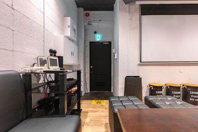 441_Private-X／BASE池袋の室内の写真