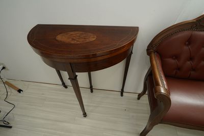 アンティークゲームテーブル　たたんだ状態 - スペースボン スペースボン　上前津 Gemini の設備の写真