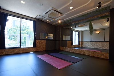 ヨガマットも無料レンタル可能です - RentalSpace kite./Studio LOKU Studio LOKU [個人利用プラン]の室内の写真