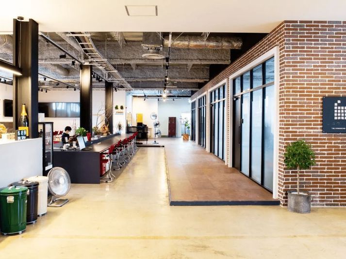 8名部屋②  - 名古屋会議室 ジユウノハコ 名古屋駅西口店