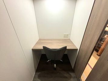 いいオフィス豊見城 テレカンBOX①の室内の写真