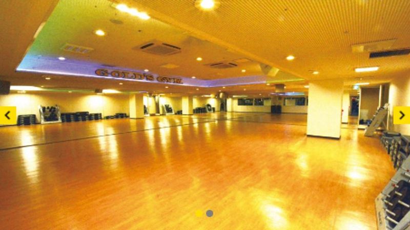 ゴールドジム国立東京店 スタジオAの室内の写真