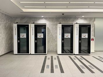🌟土日祝3時間990円🌟【テレキューブ】 山王グランドビル。視線と音を遮る、プライベートな集中環境。(64-03) - テレキューブ 山王グランドビル