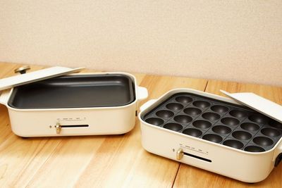 BRUNO（たこ焼き器・ホットプレート・鍋セット）を、人気の白色 2 つご用意してます♪ - Moff room🧸（天神橋筋六丁目店）🧸 🧸Moff room《天神橋筋六丁目店》🧸の設備の写真