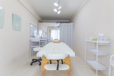 室内全体 - space HIRO white rabbit 東中野店 レンタルサロンの室内の写真