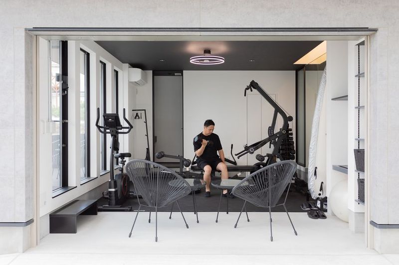 SURF×GYM×WORK 腰越 - 湘南レンタルスペース　Blue villa