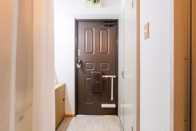 玄関 - レンタルサロン AndSTAR -Luna- 赤坂店の入口の写真
