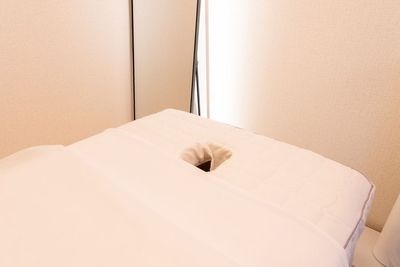 施術ベッド - レンタルサロン AndSTAR -Luna- 赤坂店の設備の写真