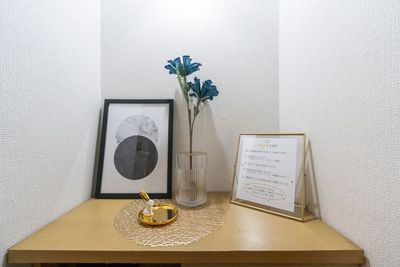 靴箱上のインテリア - レンタルサロン AndSTAR -Luna- 赤坂店の室内の写真