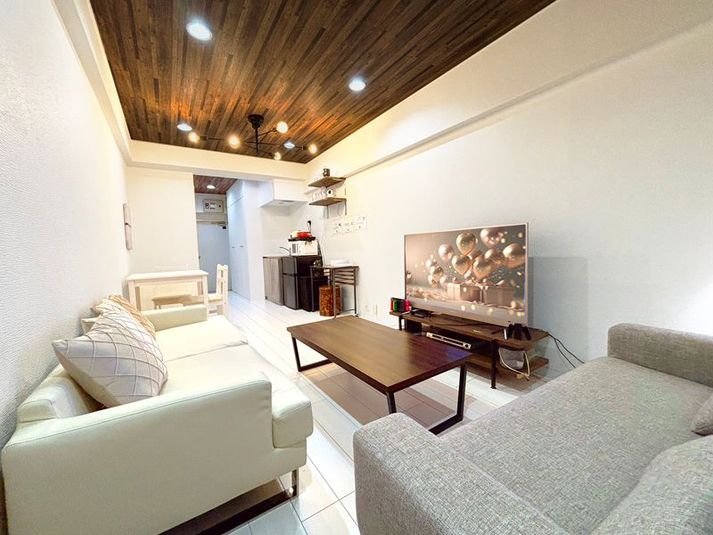 【ルームルーム高田馬場1分】大型TV📺2024年6リニューアル - レンタルスペース【ルームルーム】