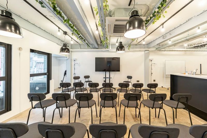 Relax one 渋谷シェアキッチン｜交流会・撮影✨会議🖊 - Relax one 渋谷シェアキッチン