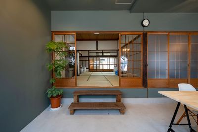 Office with U  【飲食業許可済み】古民家モダンなレンタルスペースキッチンプランの室内の写真