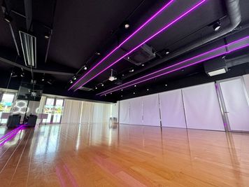 福岡本店　レンタルスタジオ　STUDIO BUZZ 1stの室内の写真
