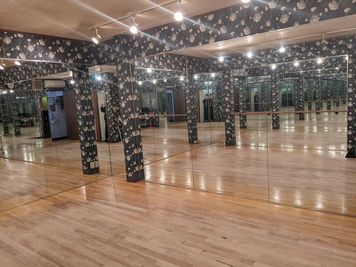 ３階スタジオ内 - スタジオ ラ  マレーナ スタジオ ラ マレーナ【２階・２名使用】の室内の写真