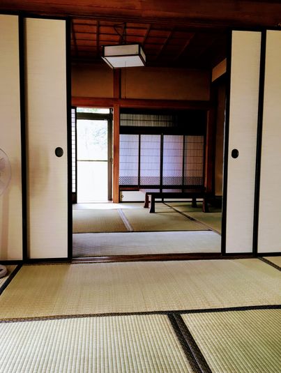 多目的スペース・和室 - 古民家風の家