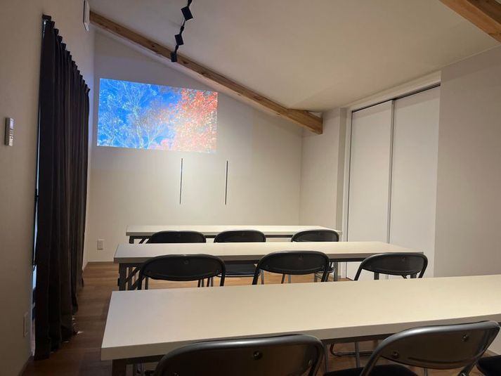 バリフリー型レンタルオフィスLIVING SPACE HALL - 芋忠多目的ホールLIVING SPACE HALL