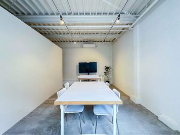 余白のある空間 - FreeeSpaceKEGOの室内の写真