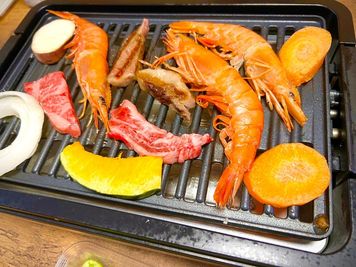 高槻ベース　室内バーベキュー  【室内バーベキュー🍖高槻ベース　一軒家貸切】30名迄利用ＯＫの室内の写真
