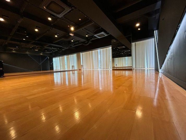 2st - 福岡本店　レンタルスタジオ　STUDIO BUZZ