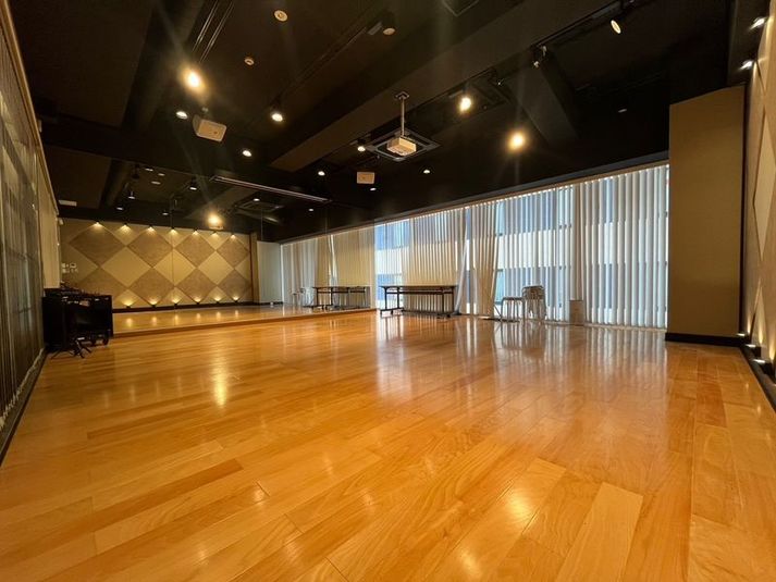 6st - 福岡本店　レンタルスタジオ　STUDIO BUZZ