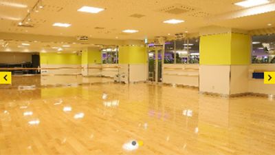 インスタベース限定！ゴールドジムが運営の本格的ダンススタジオ - ゴールドジム宝塚兵庫