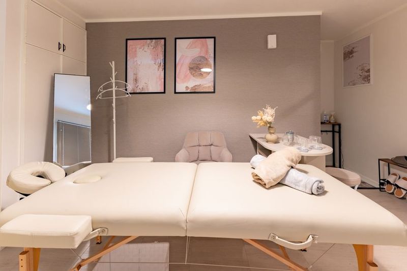 レンタルサロンmahalo 京橋店 - レンタルサロンmahalo 京橋店