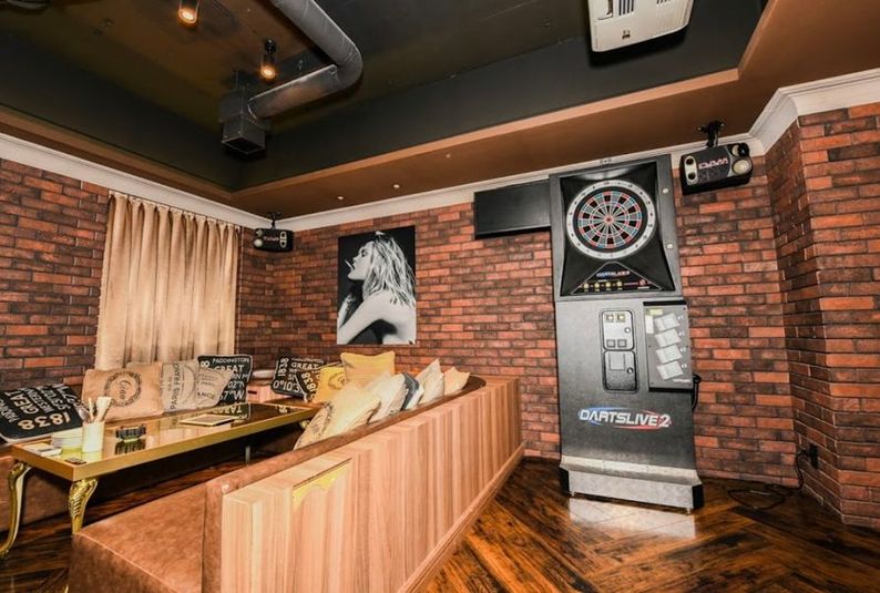 駅近🤍【50名様まではこちら】 映えスポット✨周辺にコンビニ✨ - ORIENTAL LOUNGE 京都店