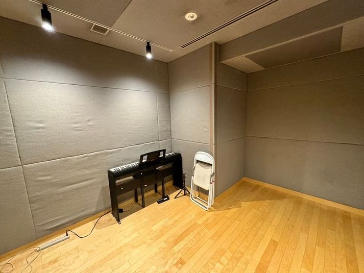 9st - 福岡本店　レンタルスタジオ　STUDIO BUZZ