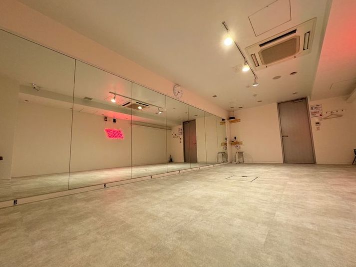 11st - 福岡本店　レンタルスタジオ　STUDIO BUZZ