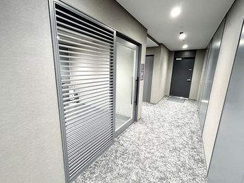 【喫煙所は3階にございます】 - エキスパートオフィス大宮 【閉店】121の設備の写真