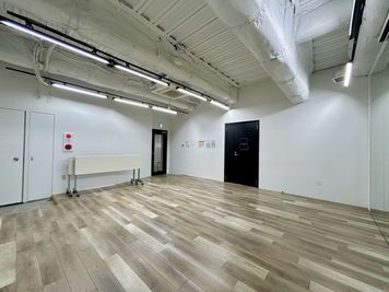 【ダンスレッスン、ヨガ、ピラティスなどダンスルームをぜひご活用ください！】 - TIME SHARING 渋谷 VORT渋谷桜丘 2Bの室内の写真