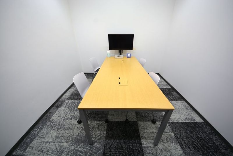 貸会議室Tsumugu（つむぐ）【会議室A】 - 貸会議室Tsumugu（つむぐ）船場センタービル6号館