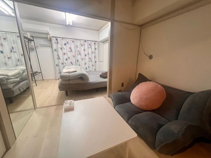 ひらおべや【359】ママ会・女子会　レンタルスペース - ひらおべや